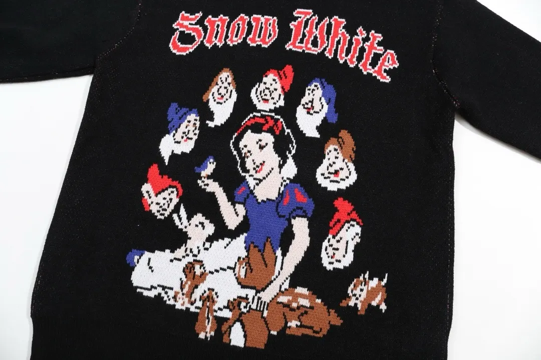 Snow White Jacquard Crew-Neck Sweater D22023389 — view 5
