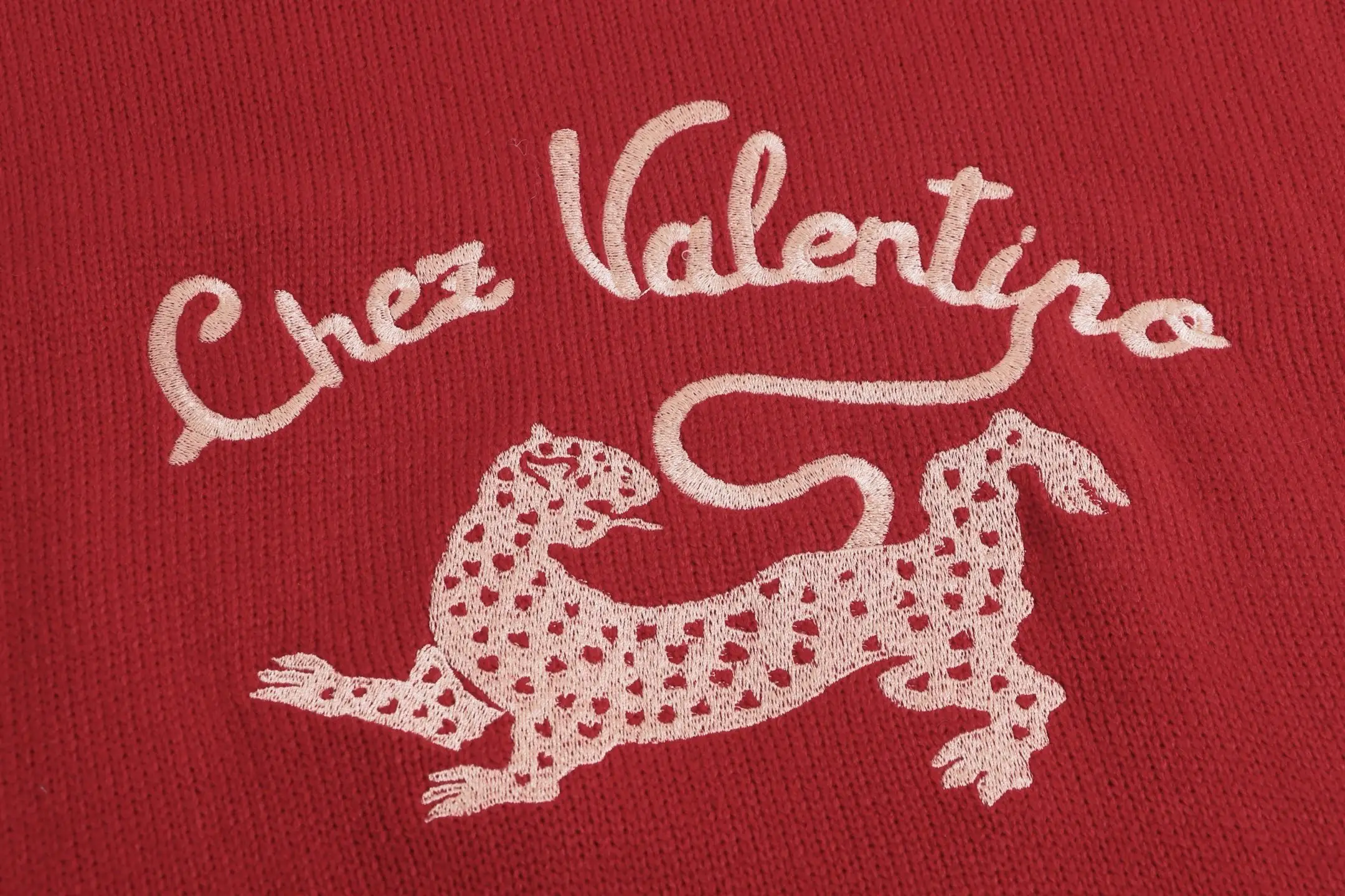 Leopard Logo Embroidered Crew-Neck Sweater D22023406 — view 4