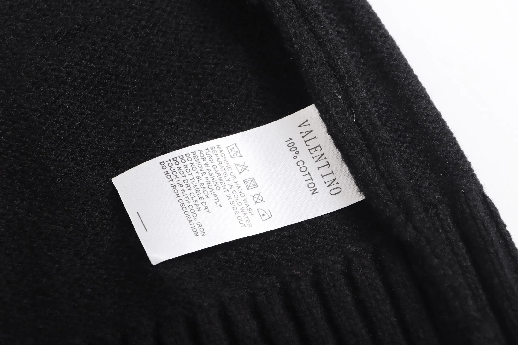 Leopard Logo Embroidered Crew-Neck Sweater D22023407 — view 8