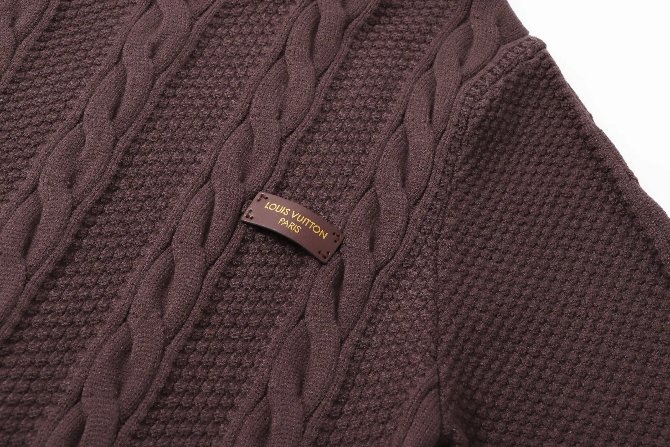 Cable-Knit Crew-Neck Sweater with Leather Logo Patch D23023451 — view 4