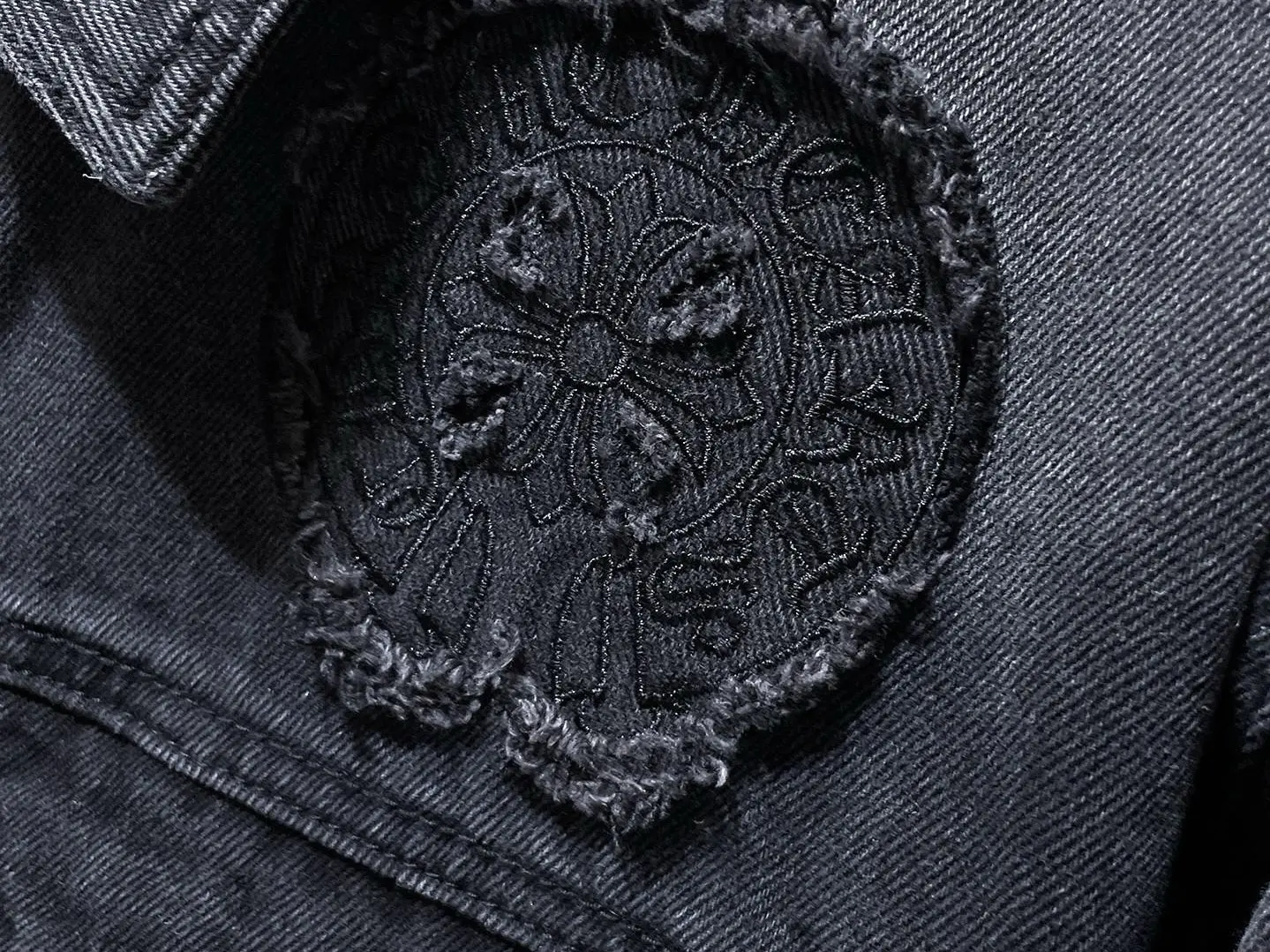 Embroidered Leather-Patch Denim Jacket D25023460 — view 3
