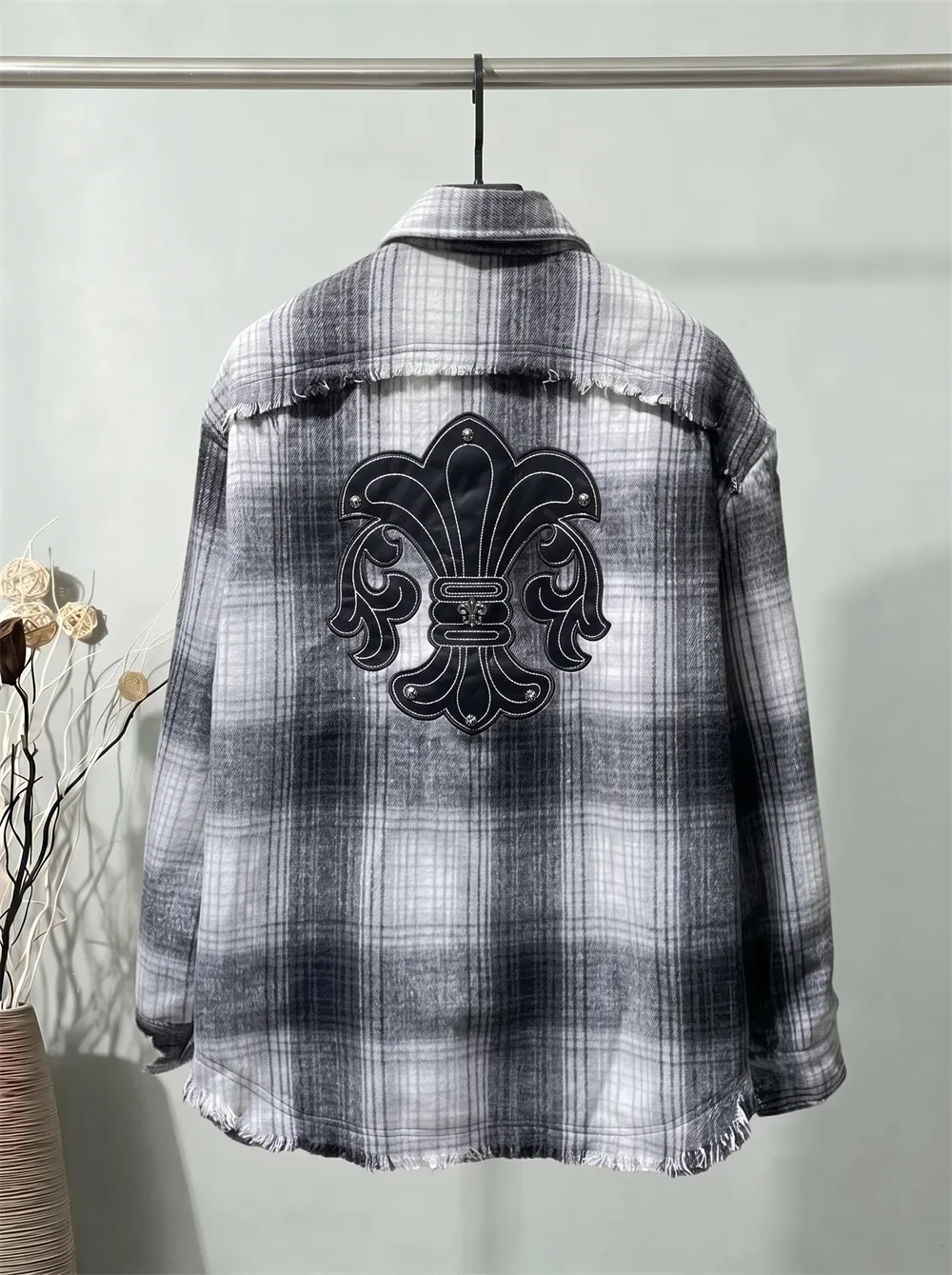 Cross Patch Frayed Plaid Wool-Blend Shirt D25023469 — view 2
