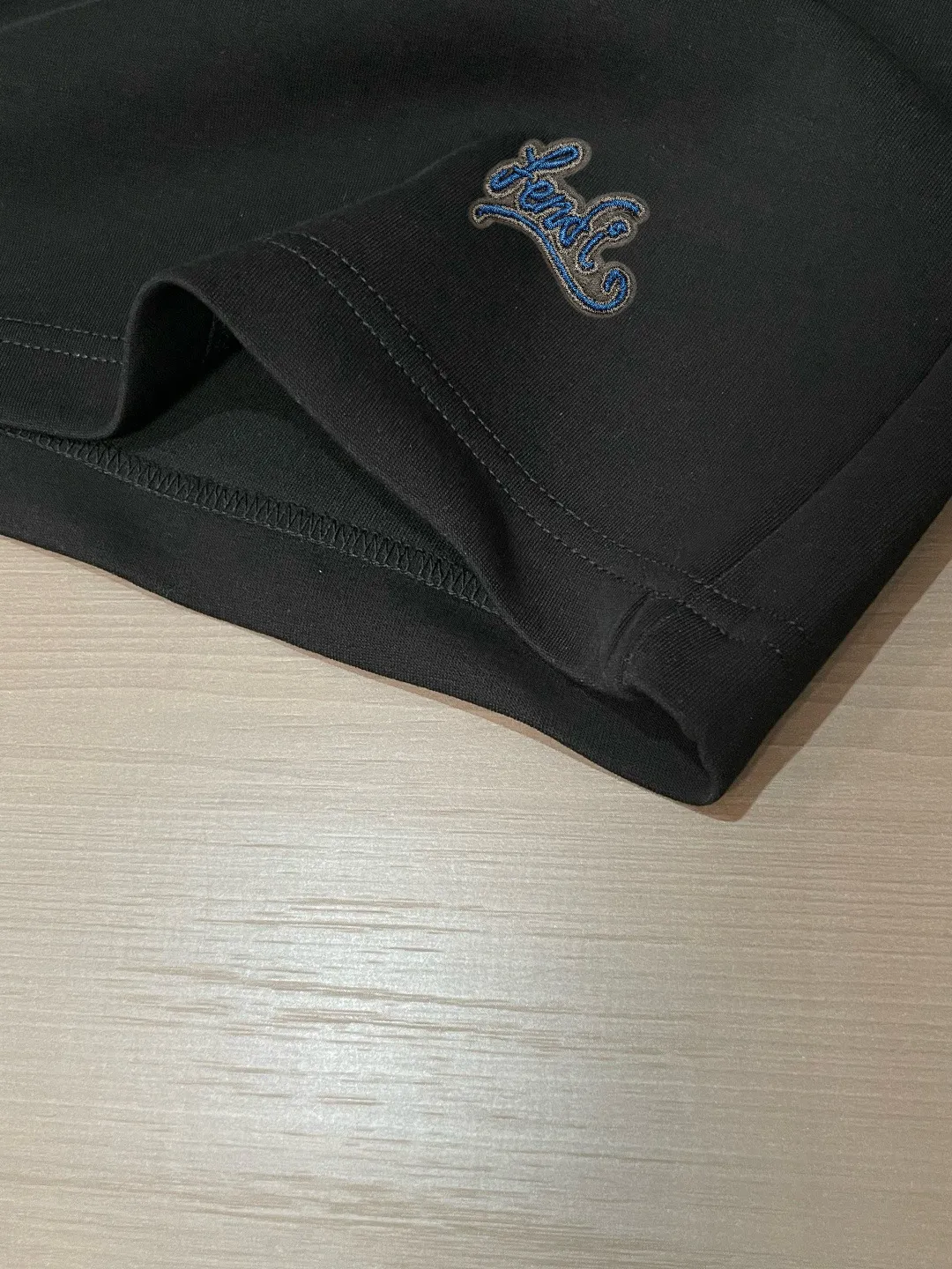 Logo-Embroidered Cotton Drawstring Shorts D14511664 — view 5