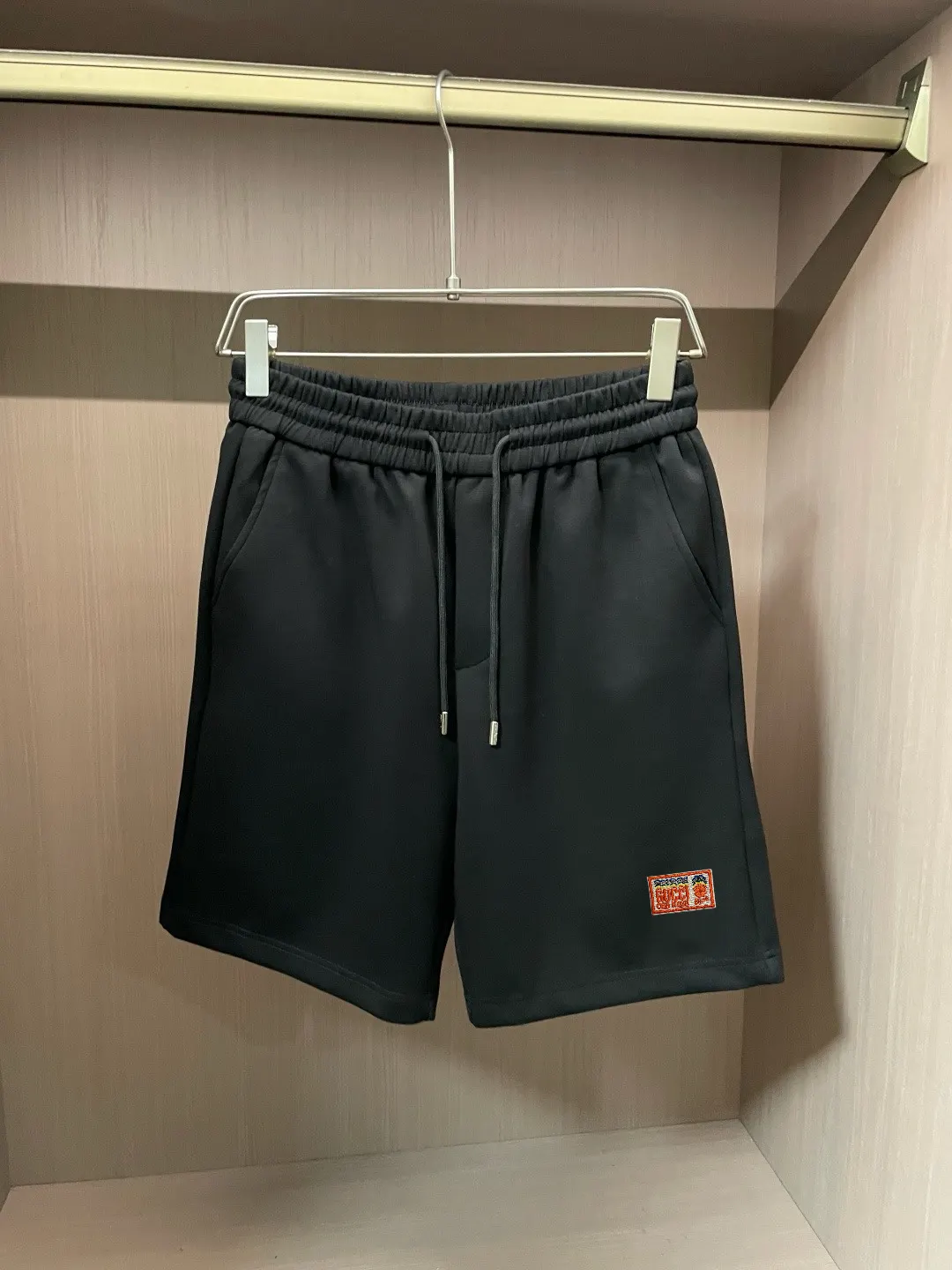 Shorts Logo D14511656