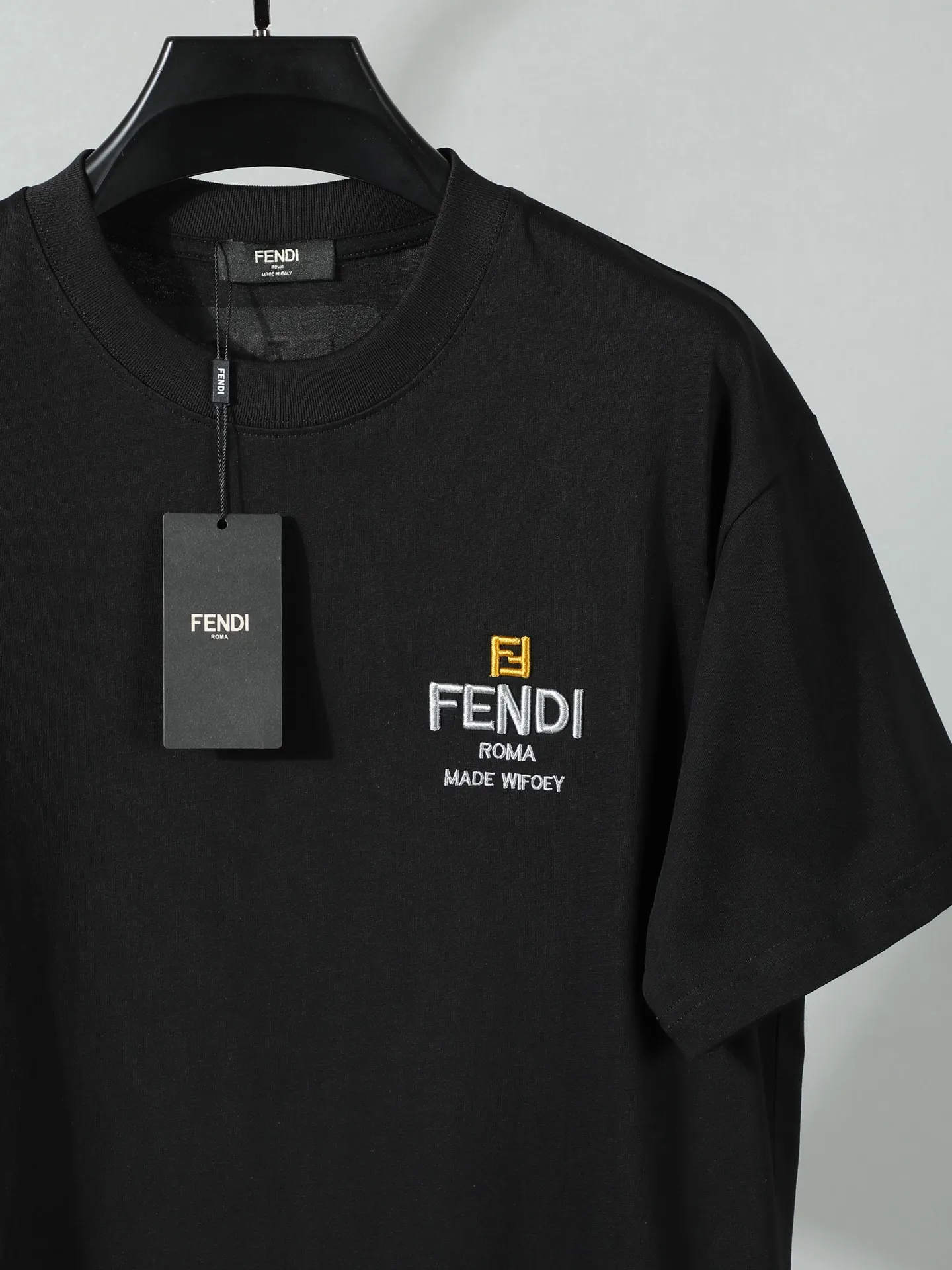 Logo Embroidered Cotton T-Shirt D13011652 — view 3