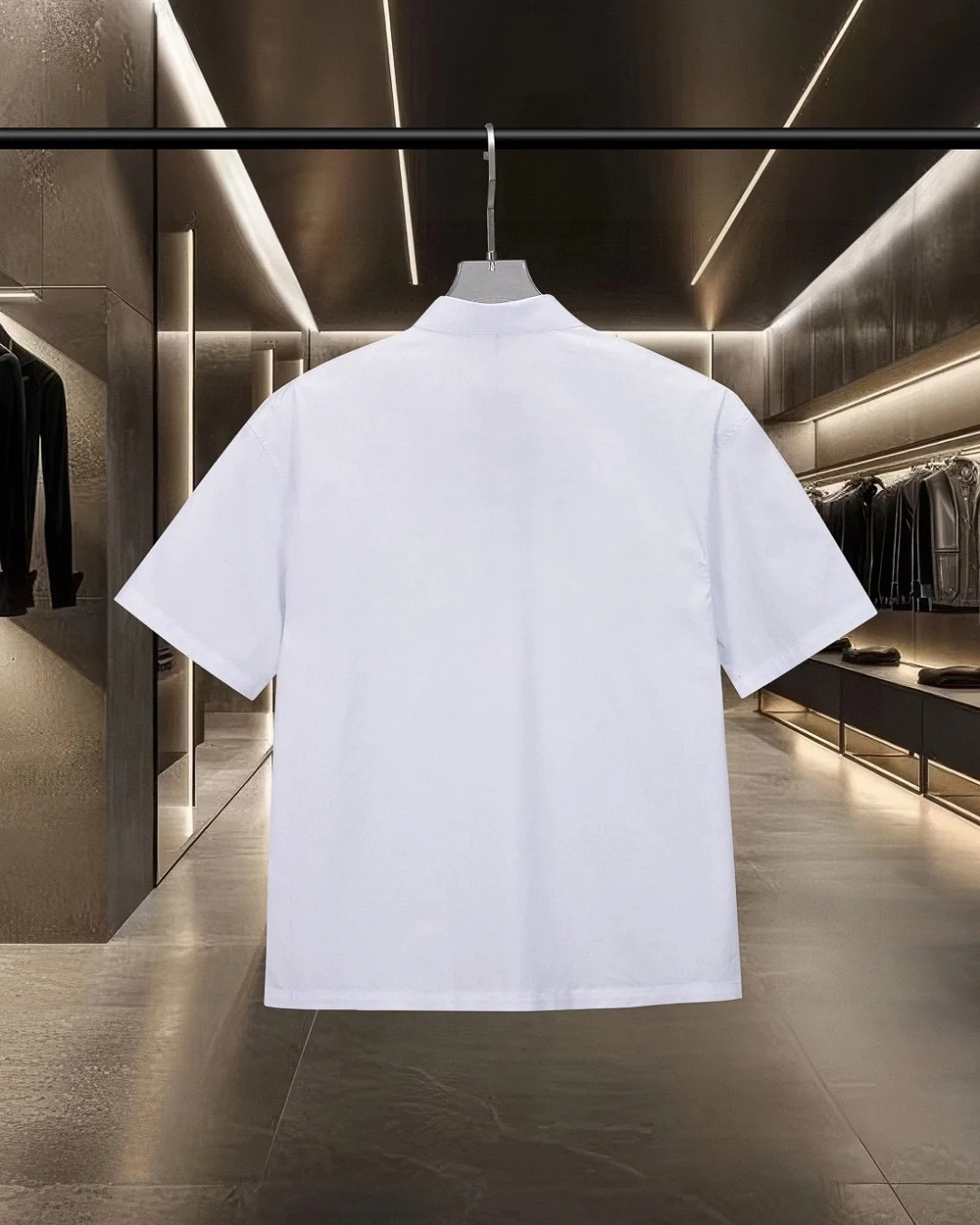 Logo-Embroidered Short-Sleeve Cotton Shirt D17511705 — view 2