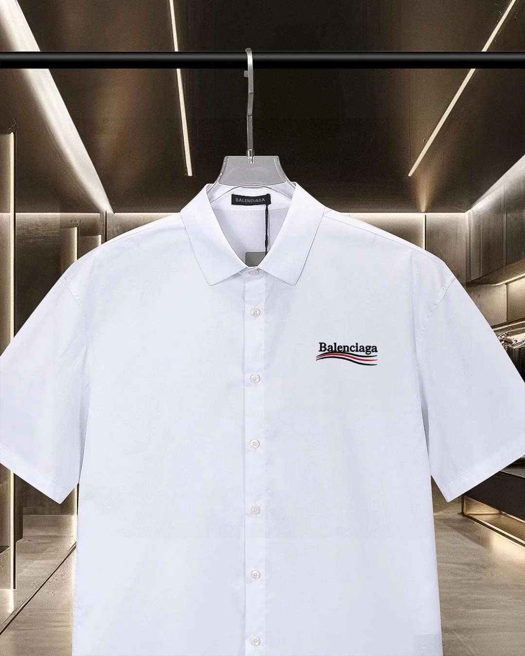 Logo-Embroidered Short-Sleeve Cotton Shirt D17511705 — view 3
