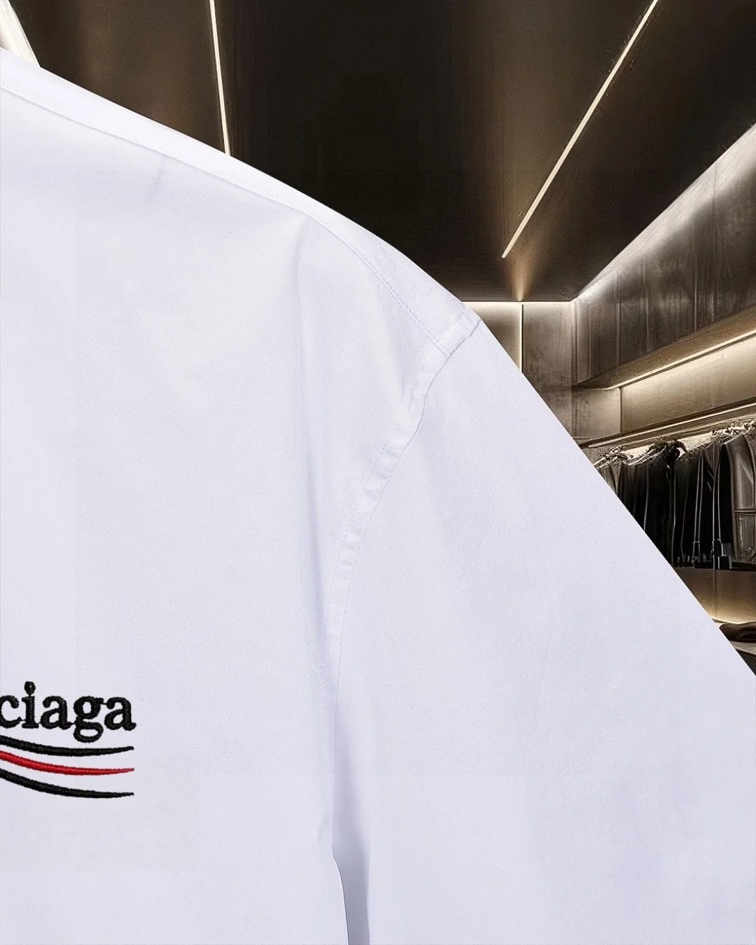 Logo-Embroidered Short-Sleeve Cotton Shirt D17511705 — view 7
