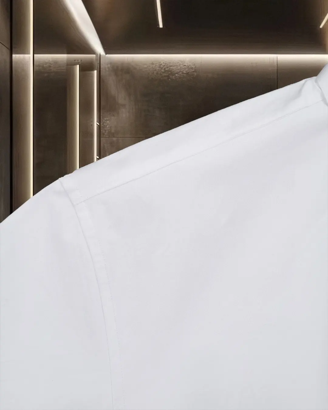 Logo-Embroidered Short-Sleeved Shirt D17511713 — view 7