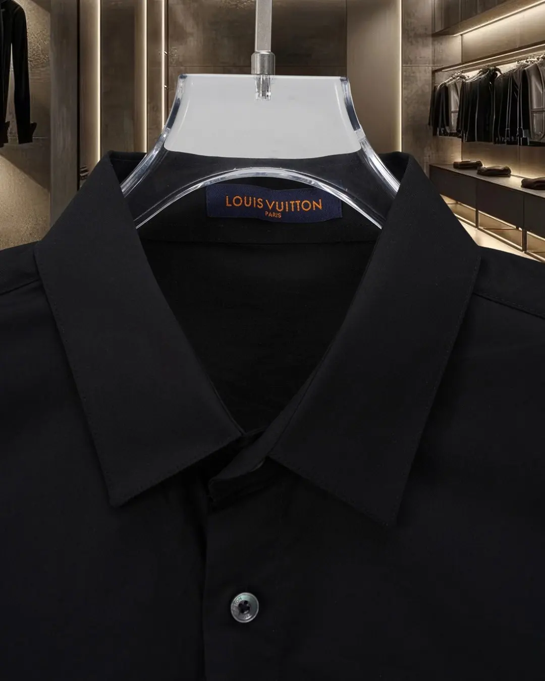 Logo-Embroidered Short-Sleeve Shirt D17511734 — view 5