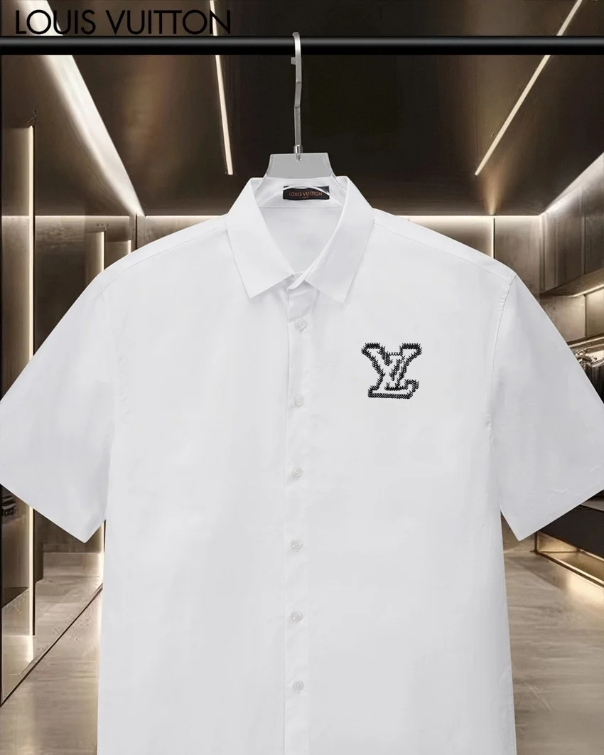 Logo Embroidered Short-Sleeve Shirt D17511739 — view 3