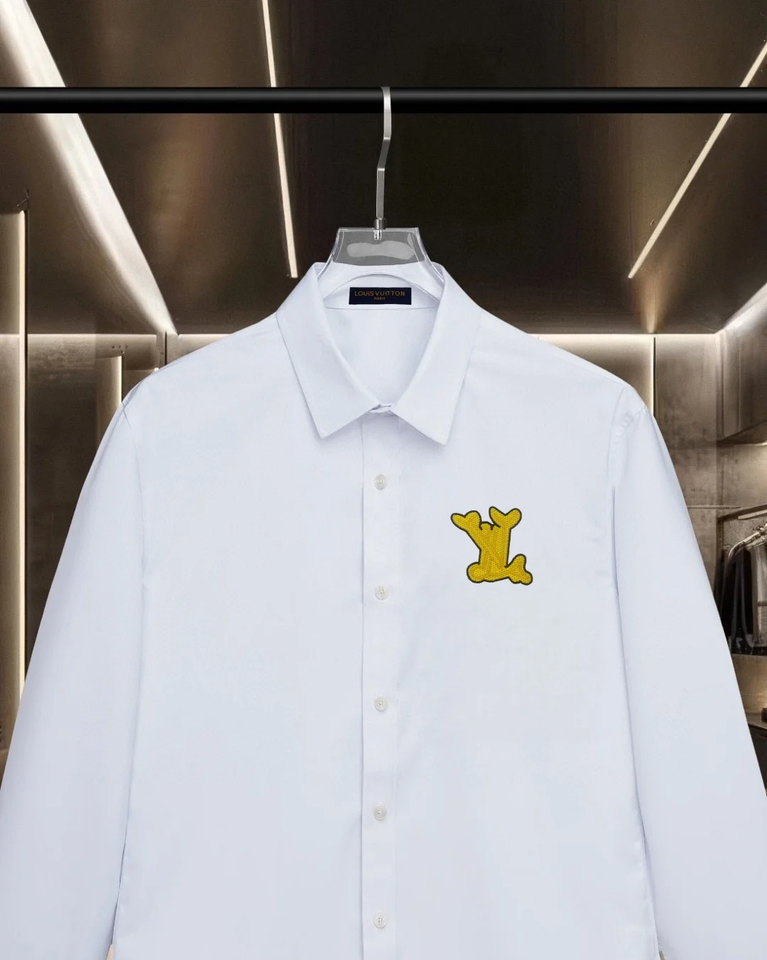 Embroidered Logo Long-Sleeve Shirt D17811737 — view 3