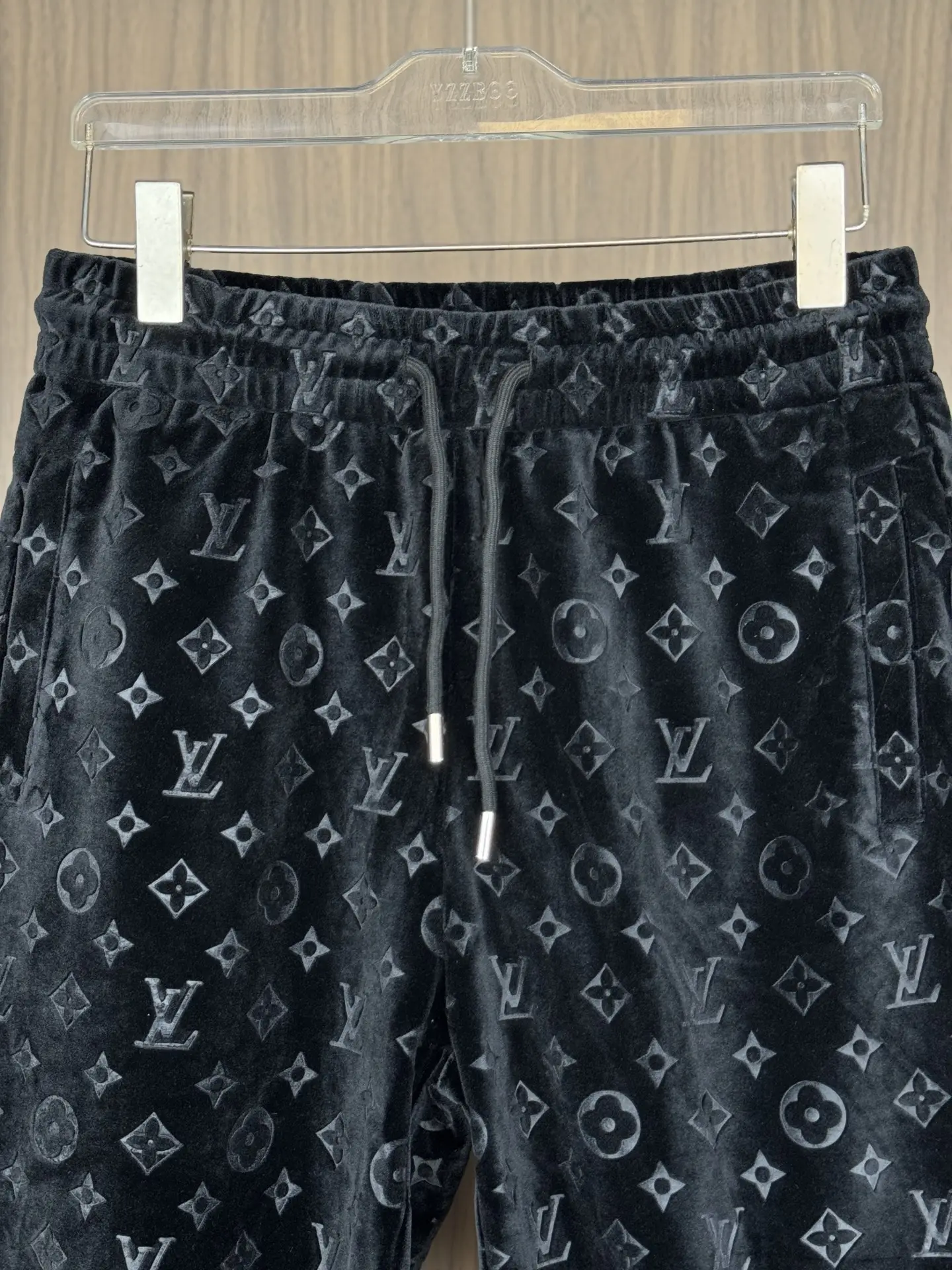Monogram Flocked Velvet Shorts D13511679 — view 3