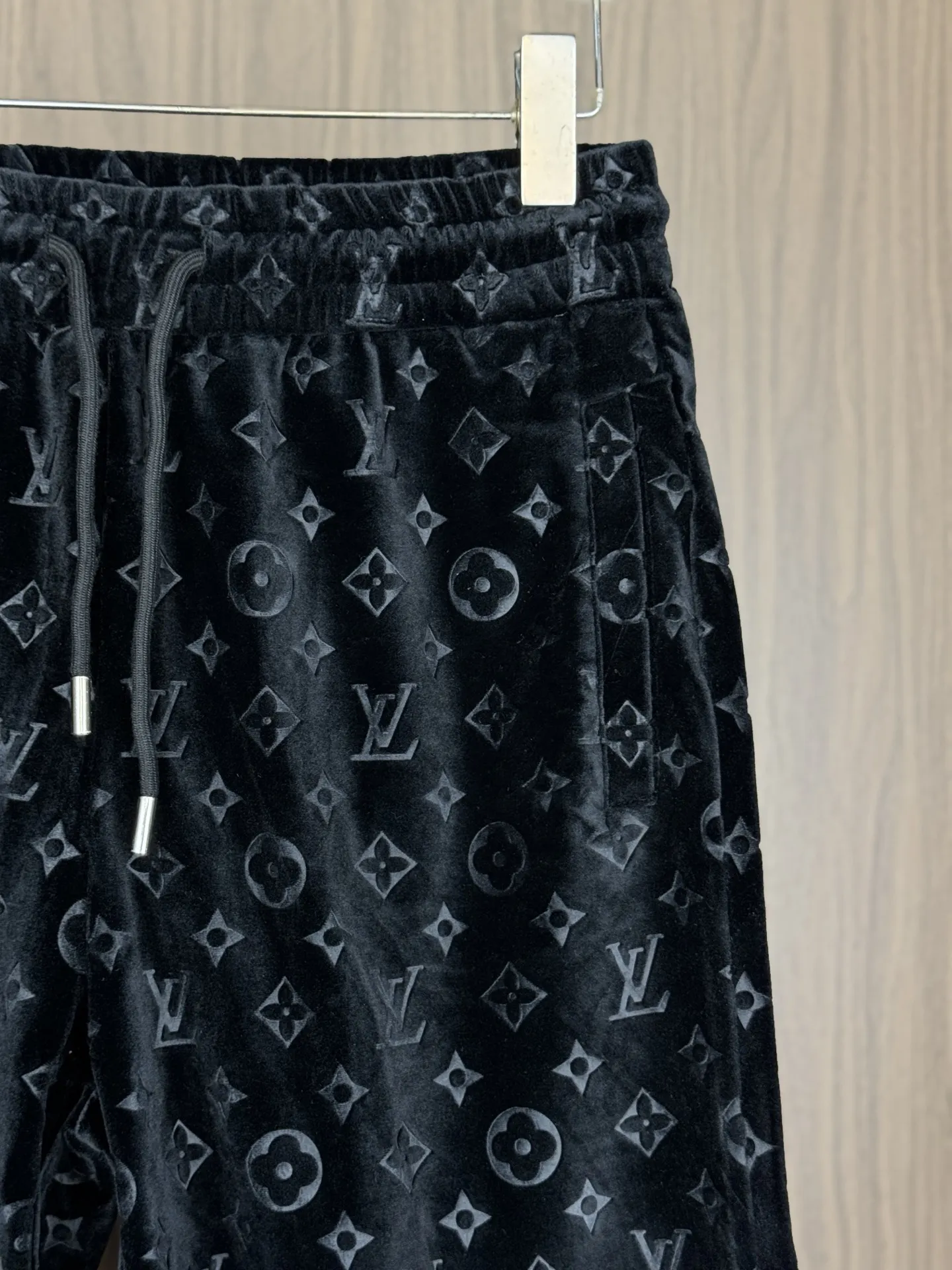 Monogram Flocked Velvet Shorts D13511679 — view 5