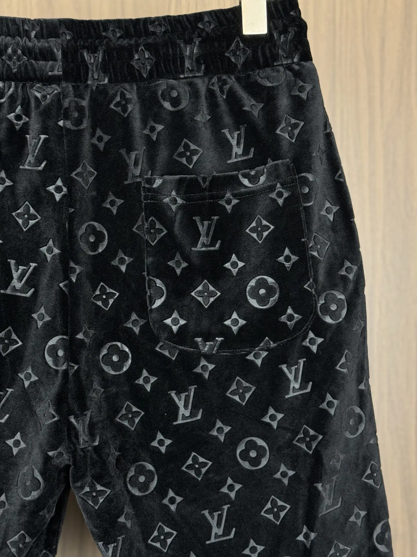 Monogram Flocked Velvet Shorts D13511679 — view 6