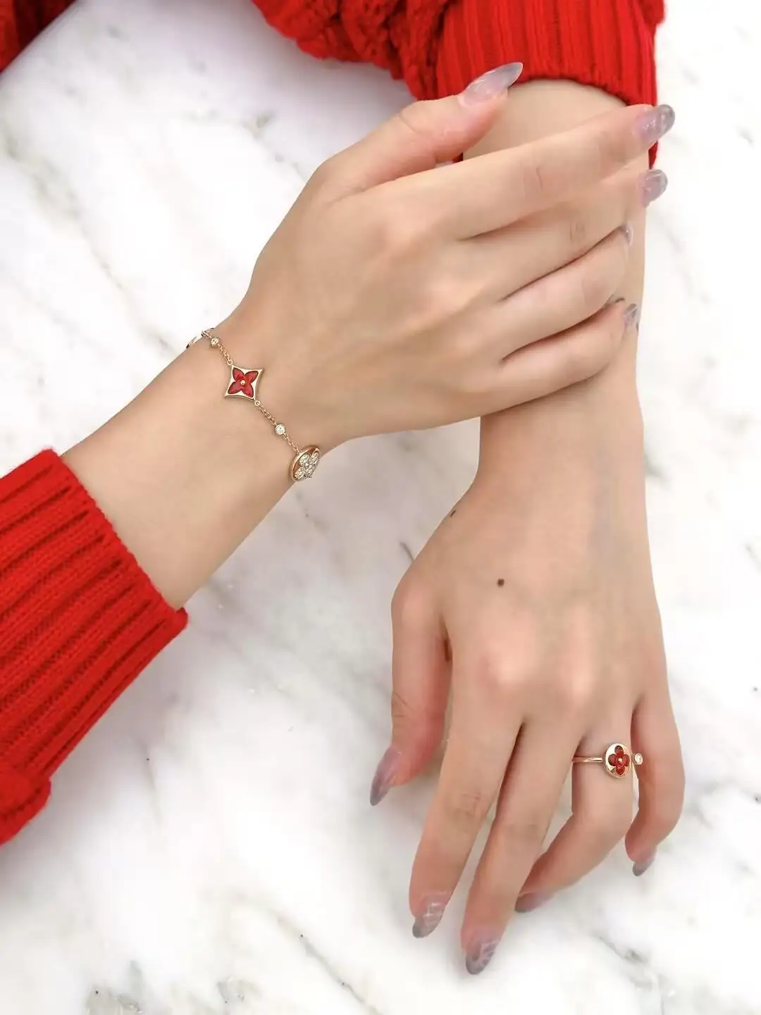 Color Blossom BB Multi-Pattern Bracelet D24017454 — view 9