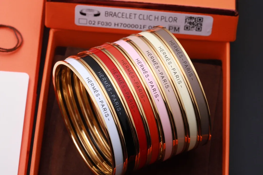 Narrow Enamel Bangle Bracelet D15517557 — view 5