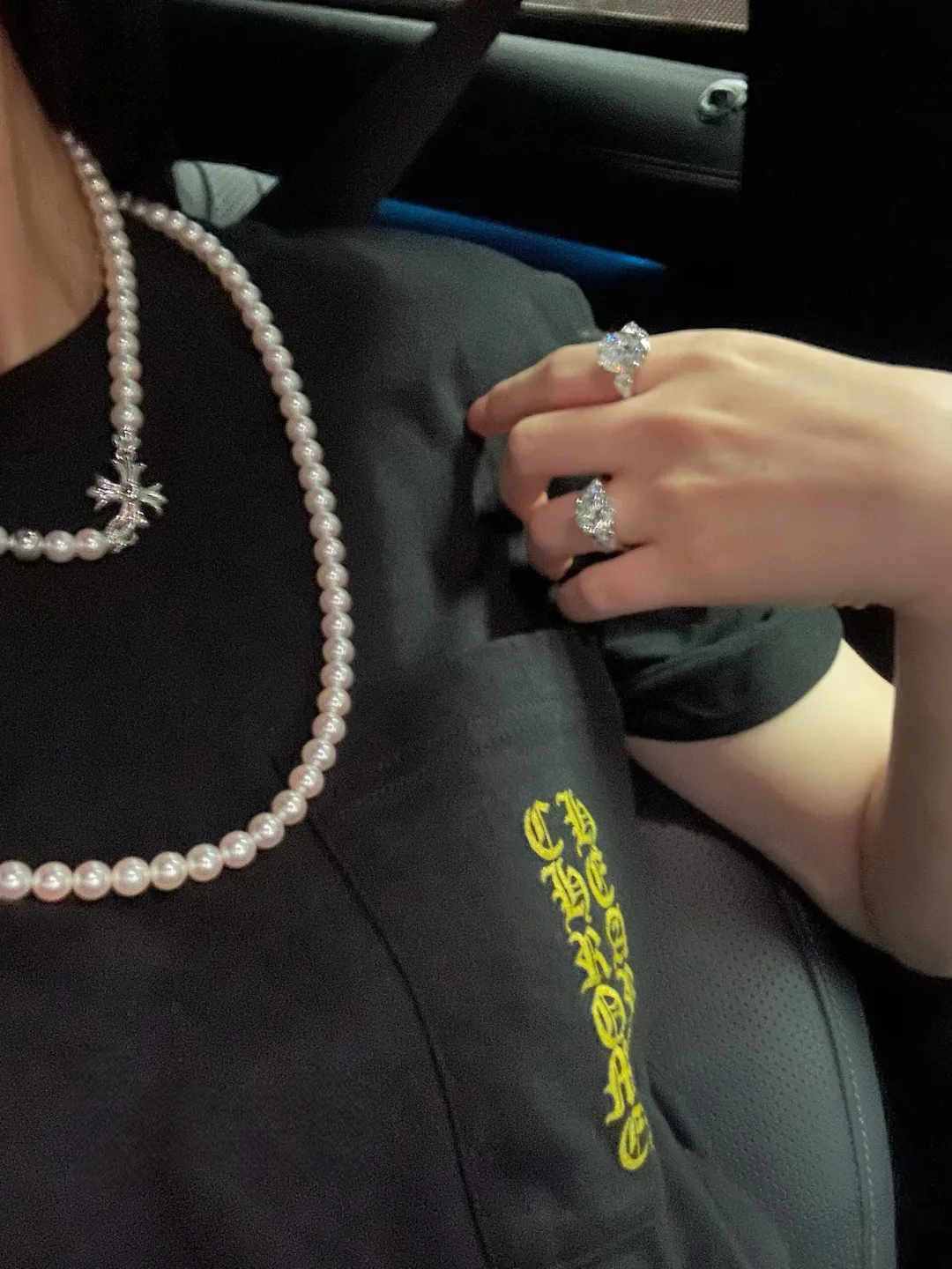 Chrome Hearts x Mikimoto Pearl Cross Necklace (Sterling Silver) D31517335 — view 9
