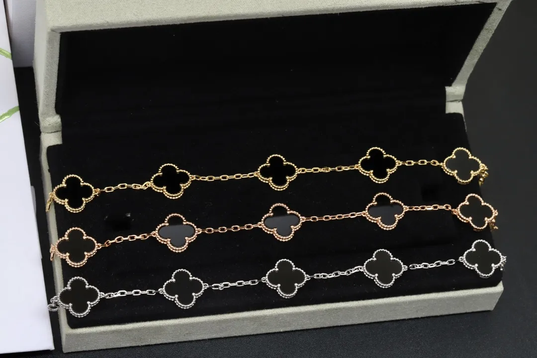 Vintage Alhambra 5-Motif Onyx Bracelet (Sterling Silver) D49016945 — view 2