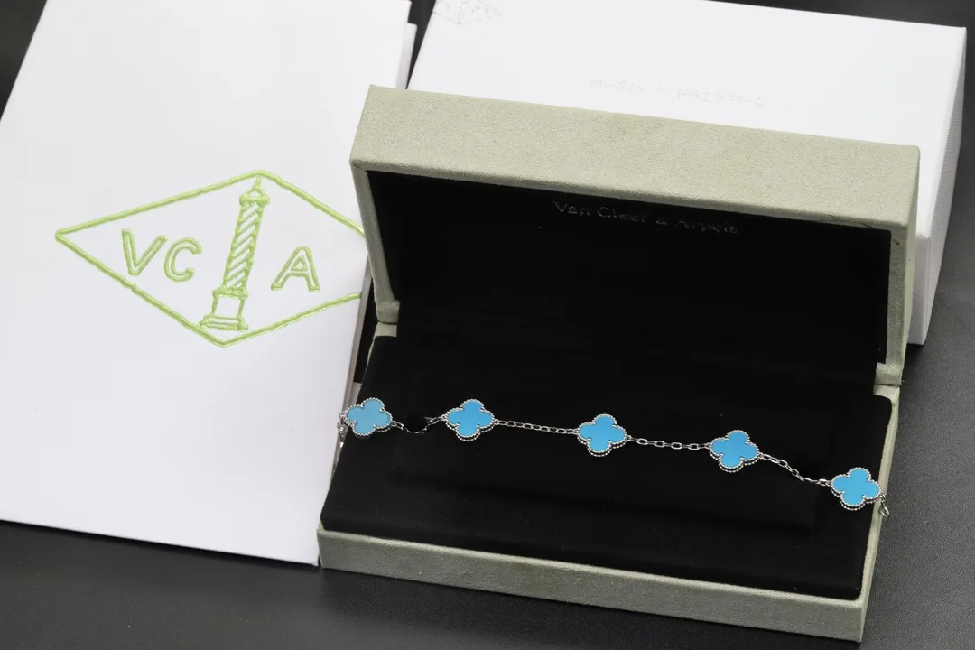 Vintage Alhambra 5-Motif Bracelet (Sterling Silver) D49016640