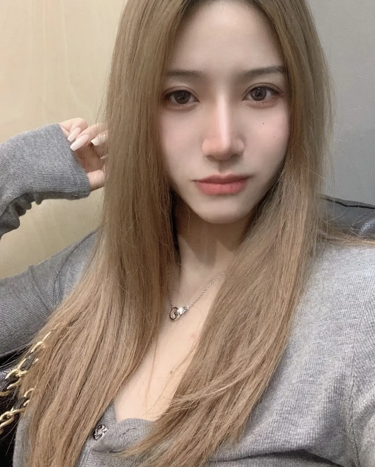 Love Interlocking Double Ring Necklace (Gold-Plated Brass) D12016702 — view 8