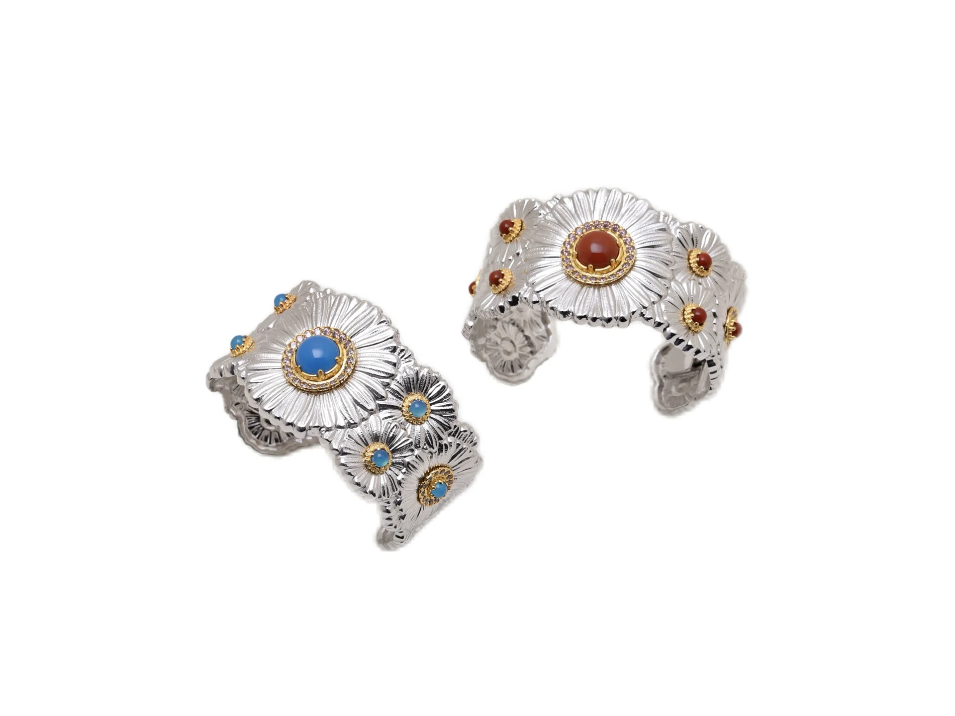 Buccellati Daisy Sapphire Wide Cuff Bracelet D261017506 — view 2