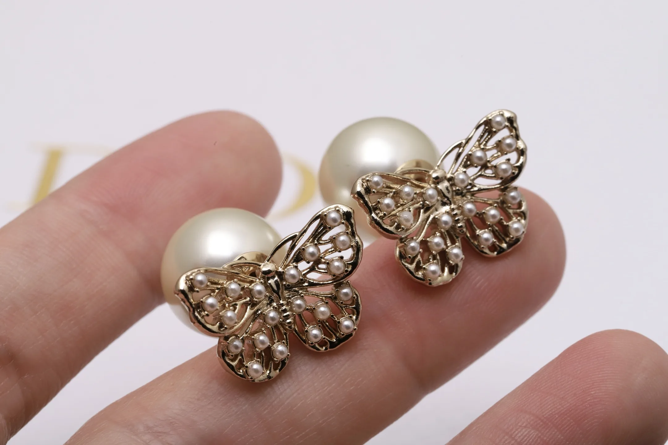 Dior Tribales Butterfly Resin Pearl Earrings D12517672 — view 5