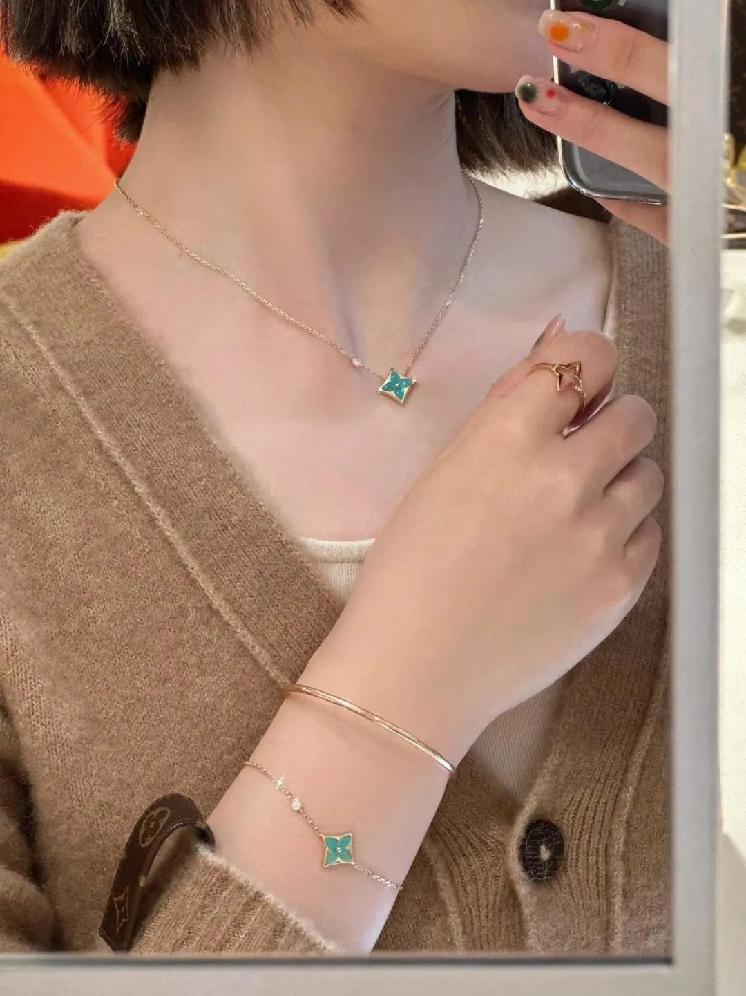 Color Blossom BB Star Bracelet (Gold-Plated Brass) D15017388 — view 8
