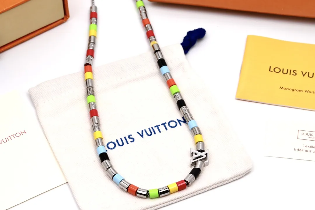 LV Paradise Monogram Beaded Necklace D16017176 — view 4