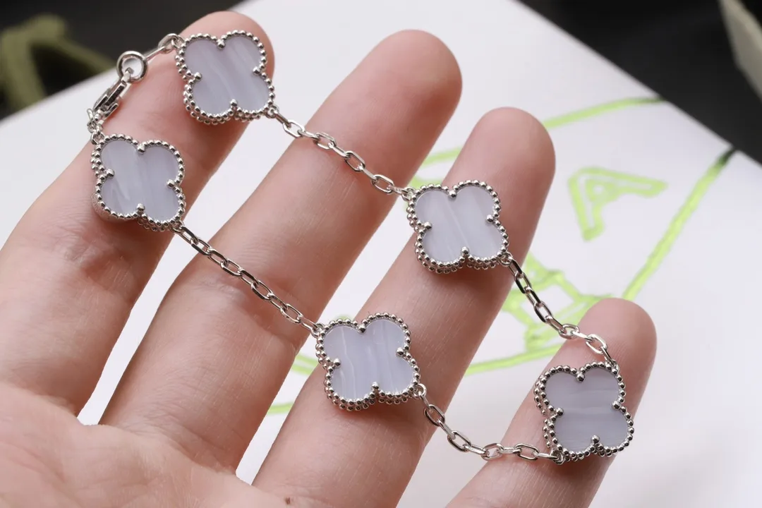 Vintage Alhambra 5-Motif Chalcedony Bracelet (Sterling Silver) D49016586 — view 4