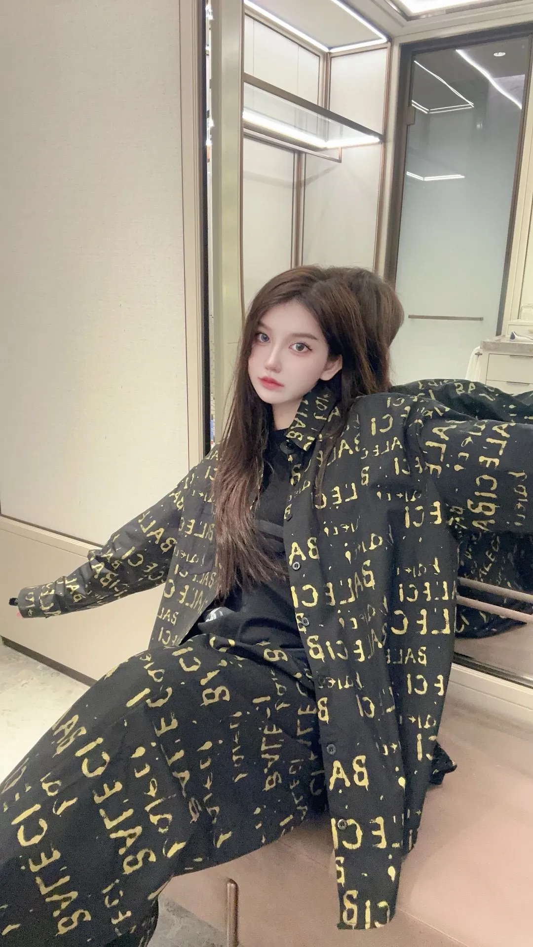 Logo-Print Oversized Button-Down Shirt D14011832 — view 3