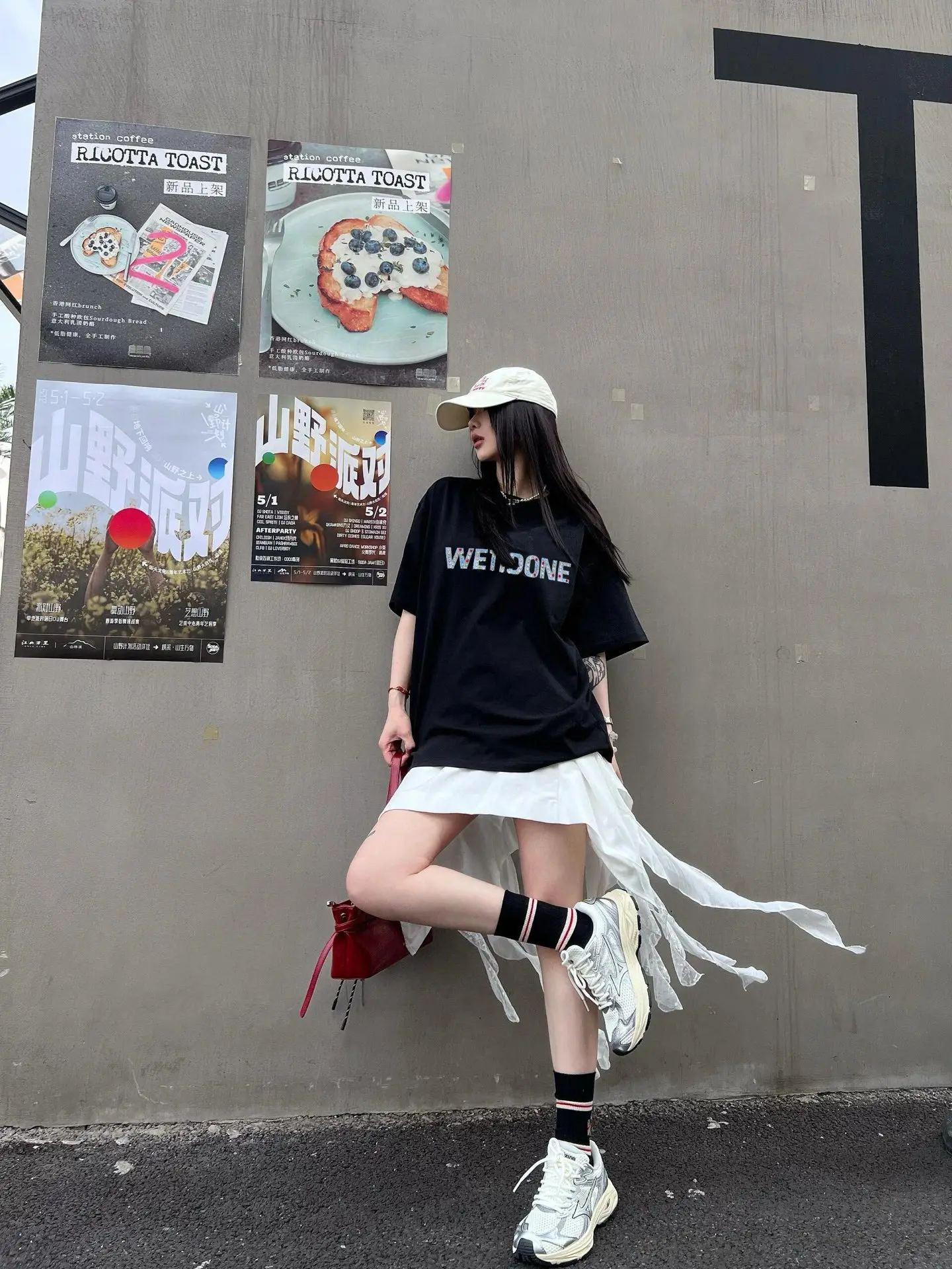 Rhinestone Logo Cotton T-Shirt D14011830 — view 3