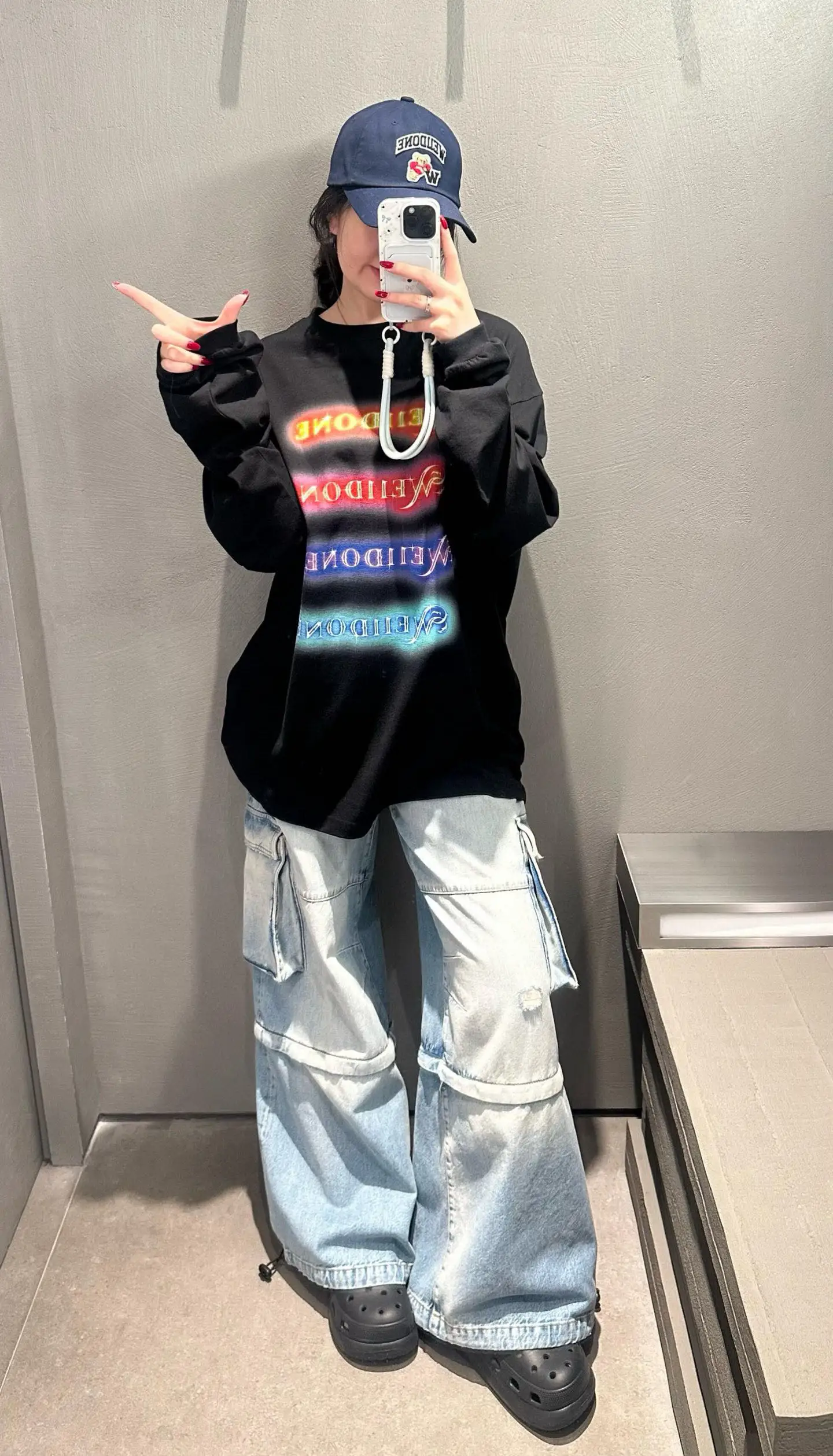 Neon Logo Long-Sleeve Cotton T-Shirt D14011825 — view 9