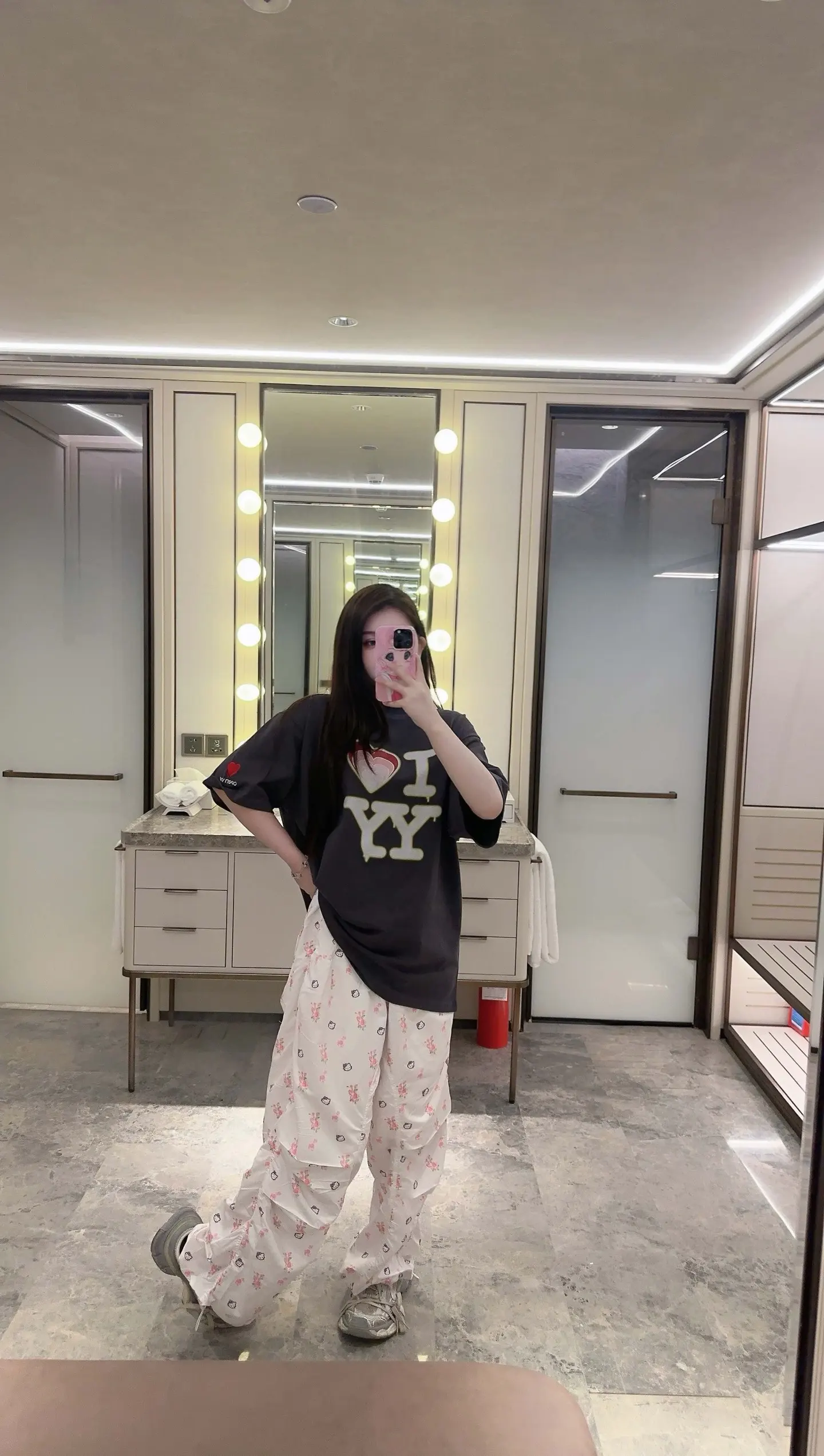 Openyy Heart Logo Graphic T-Shirt D14011823