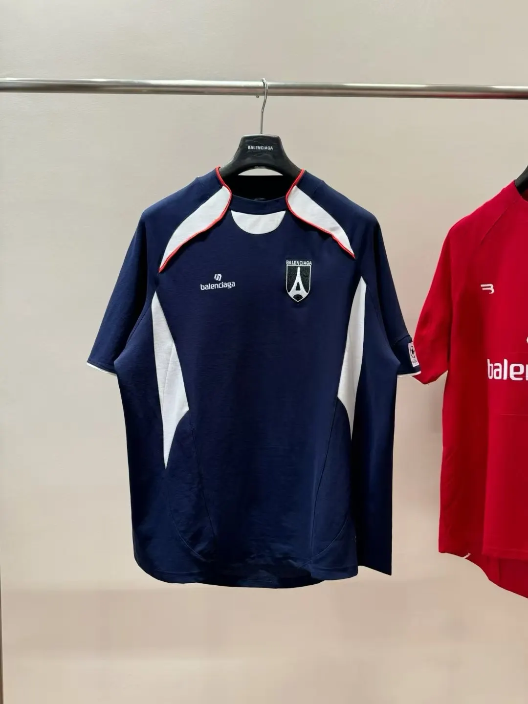 Logo-Embroidered Soccer Jersey T-Shirt D19011858 — view 5