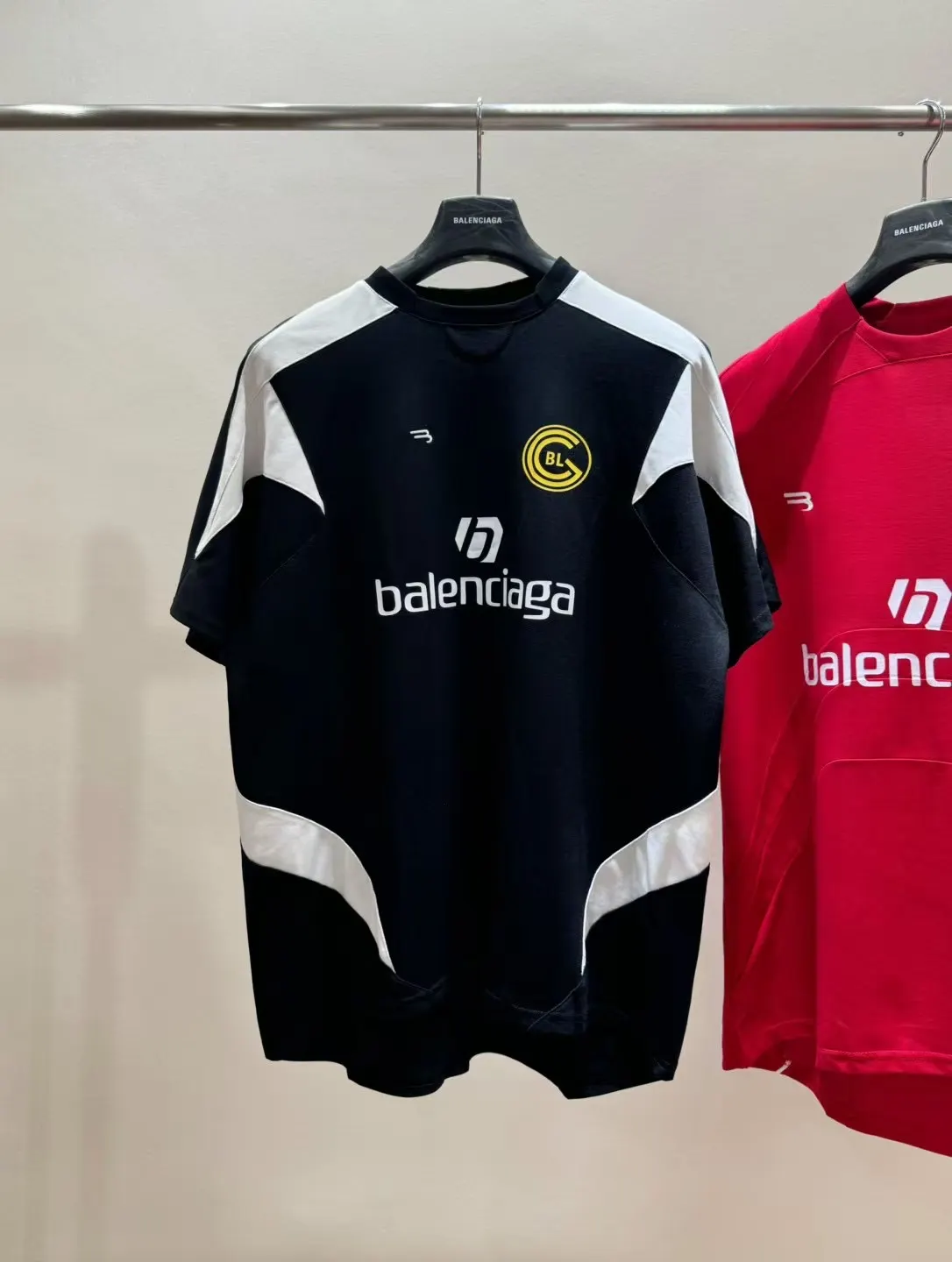 Logo-Print Oversized Soccer Jersey D19011857 — view 5