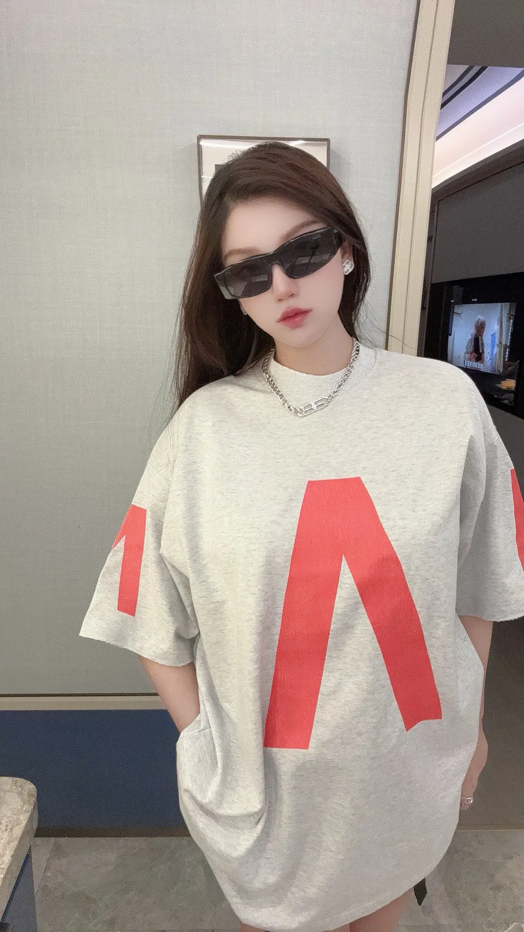 Graphic Print Oversized T-Shirt D14011839 — view 2