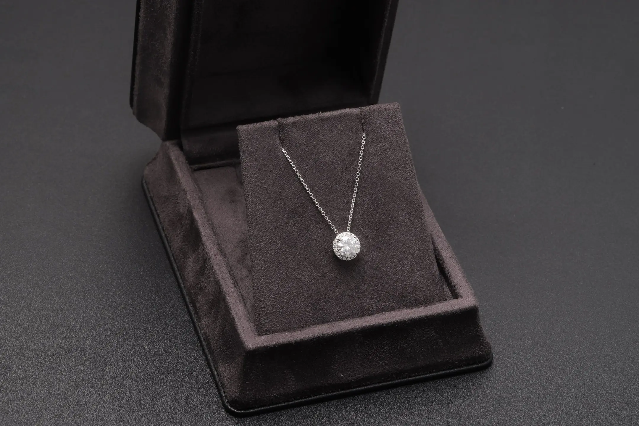 Moissanite Halo Pendant Necklace (Sterling Silver) D20516908 — view 2
