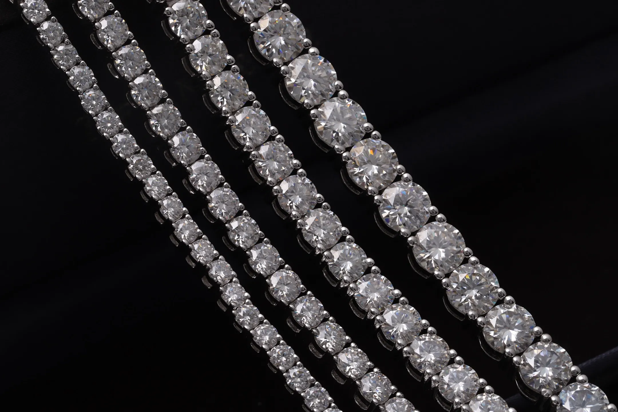4mm Moissanite Tennis Bracelet (Sterling Silver) D143016739 — view 4