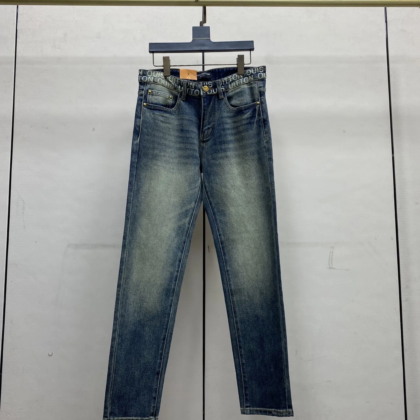 Since 1854 Logo Patch Slim-Fit Jeans D17523895 — view 4