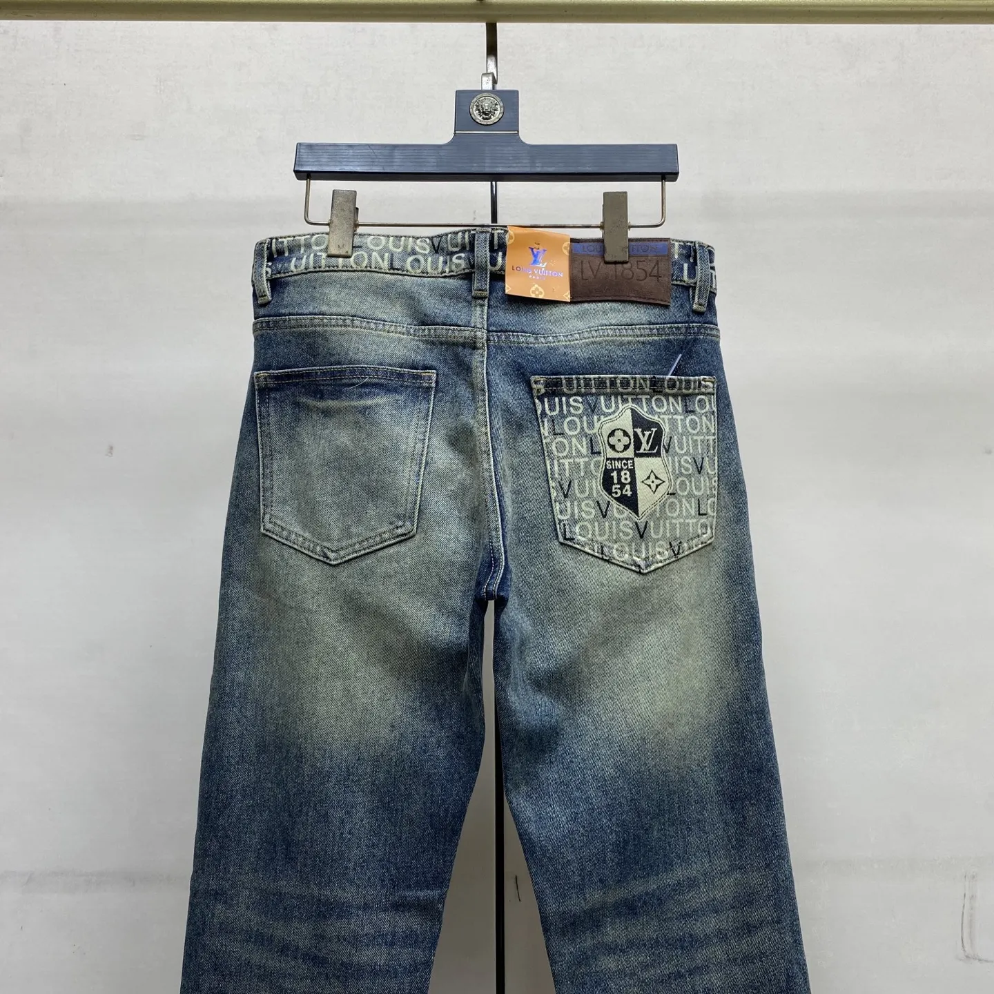 Since 1854 Logo Patch Slim-Fit Jeans D17523895 — view 5