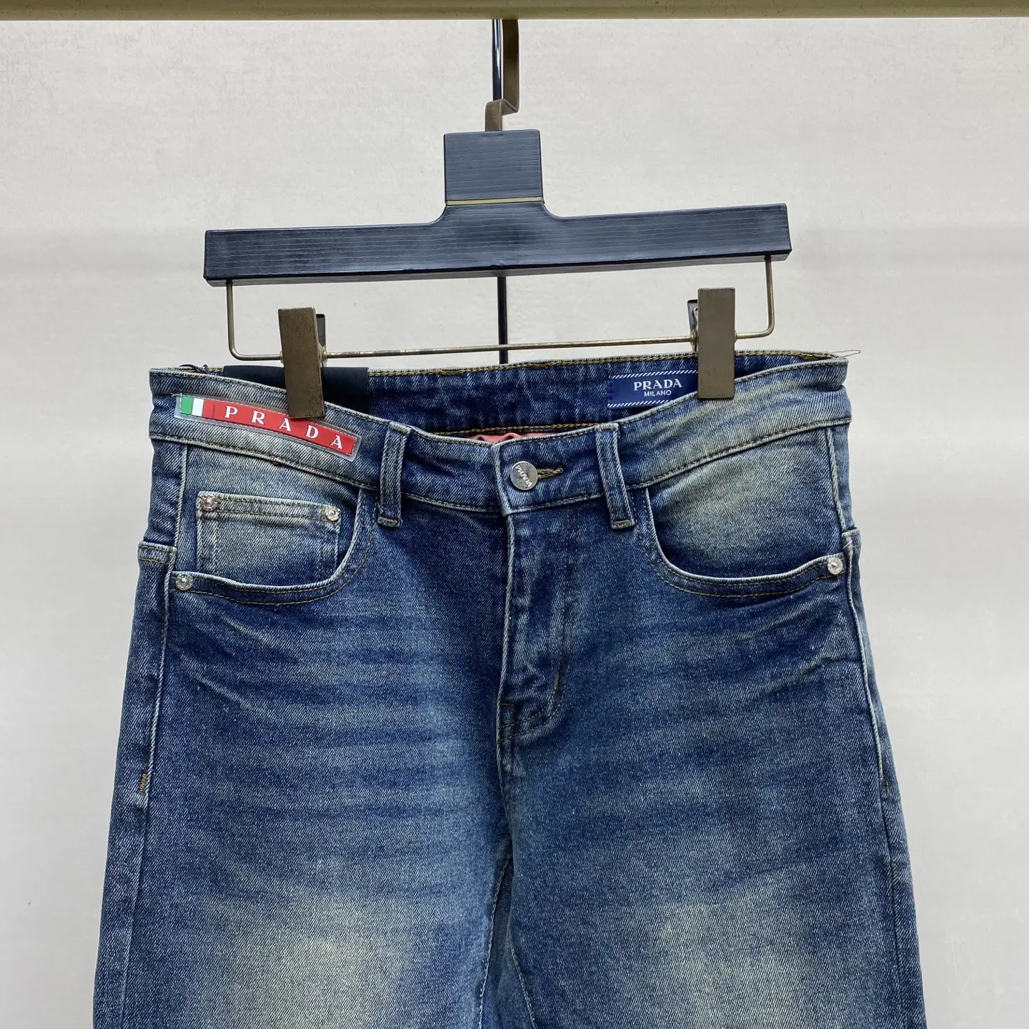 Slim-Fit Straight-Leg Washed Denim Jeans D17523889 — view 8