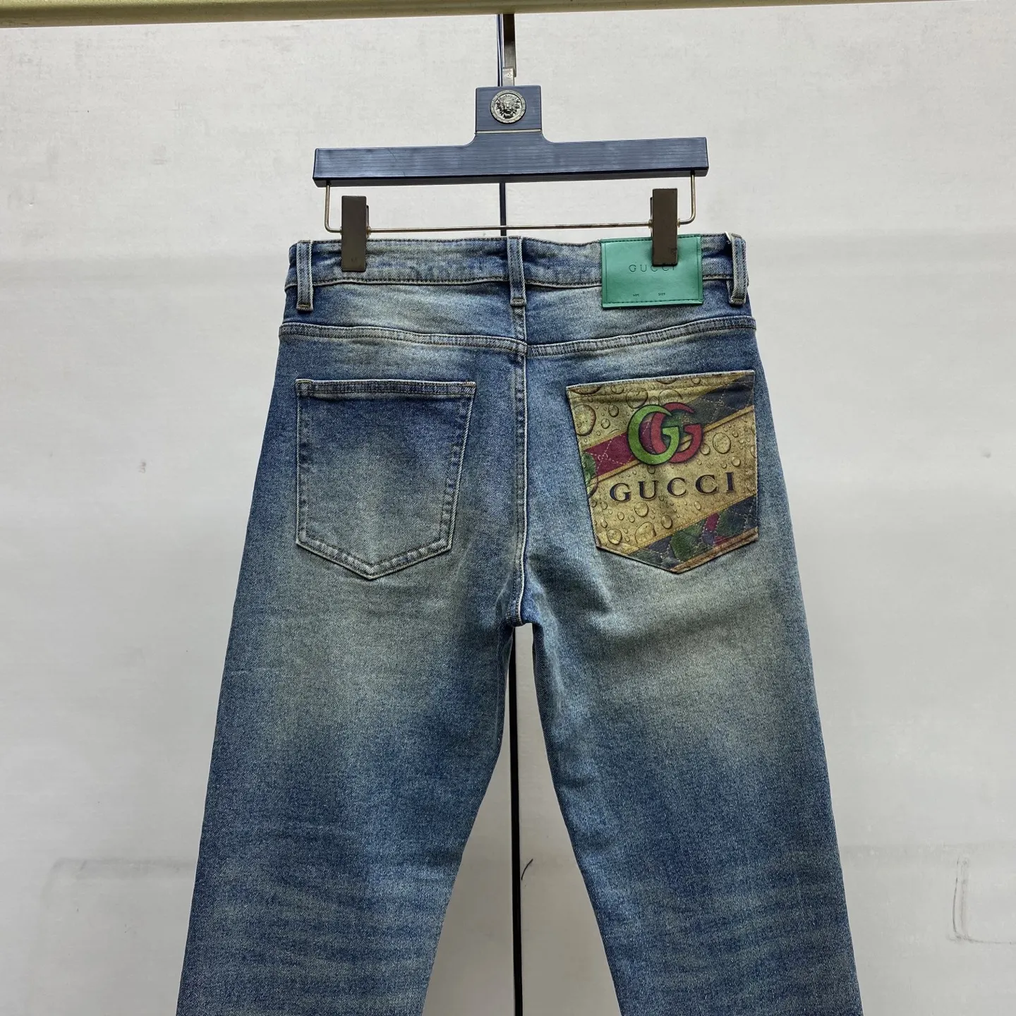 Logo Print Slim-Straight Leg Jeans D17523890 — view 5