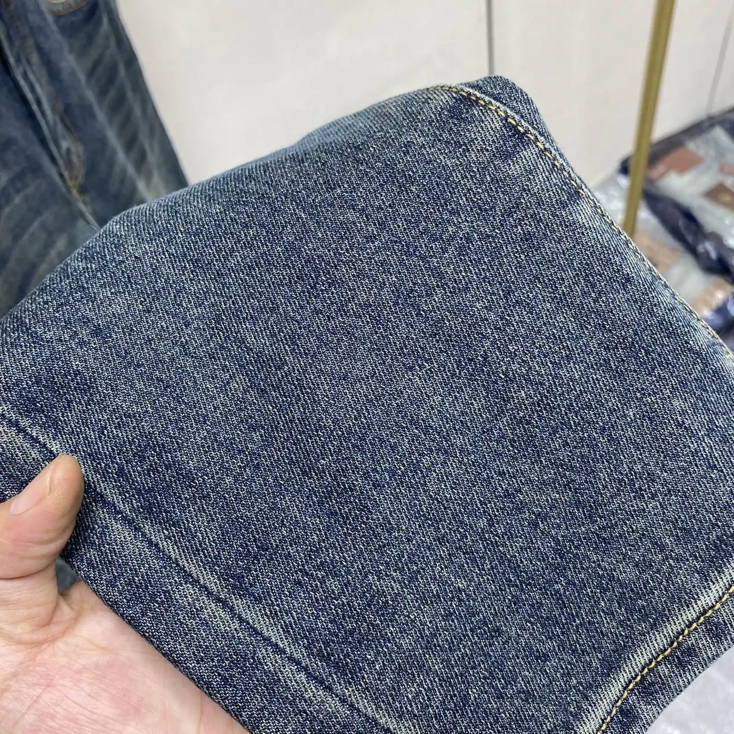 Slim-Fit Washed Denim Jeans with Fox Embroidery D17523897 — view 9