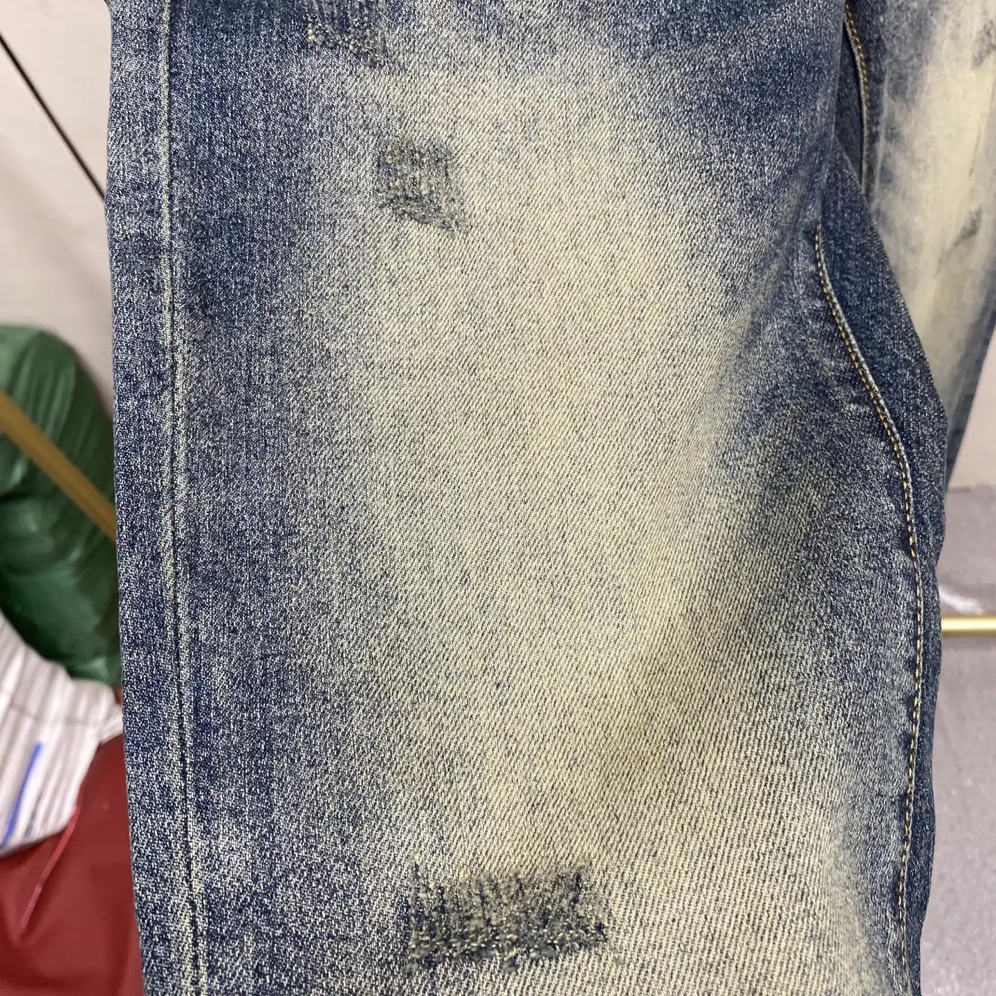 Logo-Patch Slim-Fit Straight-Leg Jeans D18023894 — view 9