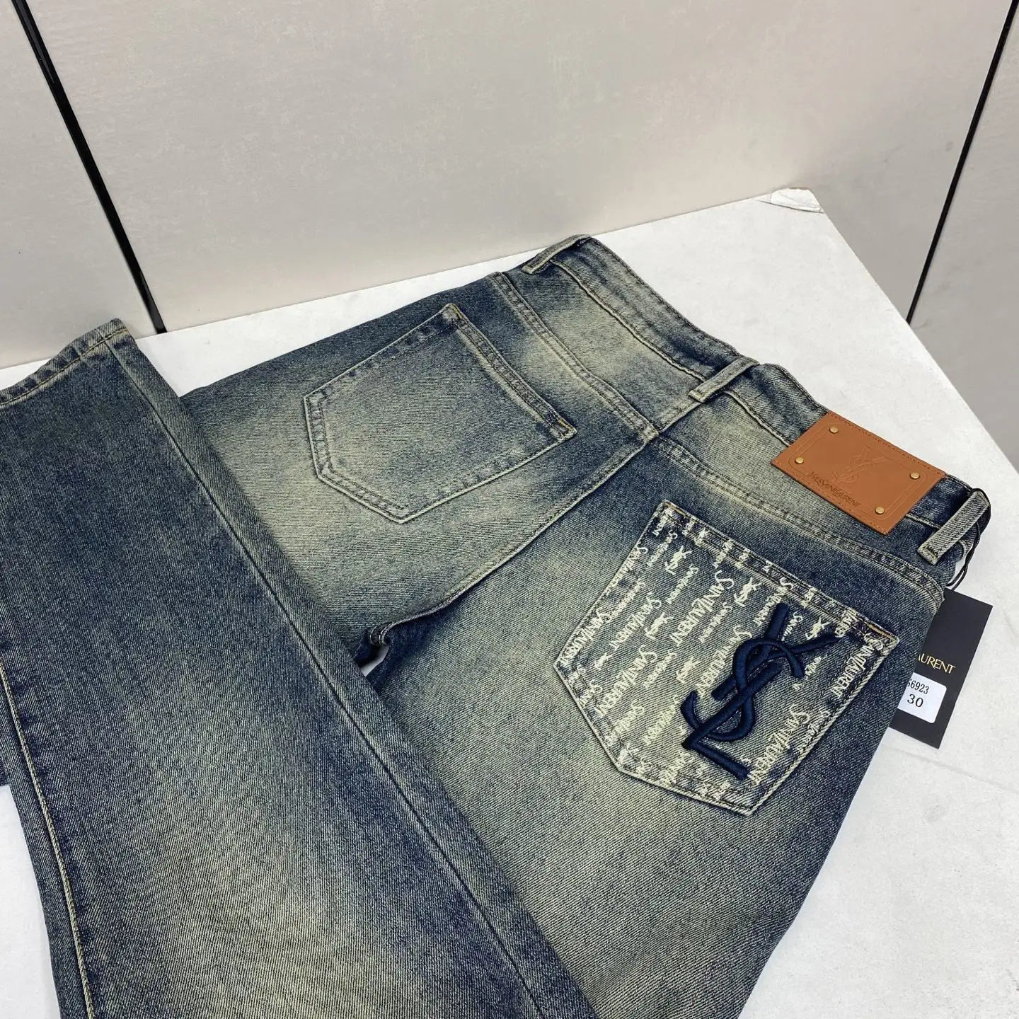 Logo-Appliqué Slim-Fit Straight-Leg Jeans D17523888 — view 2