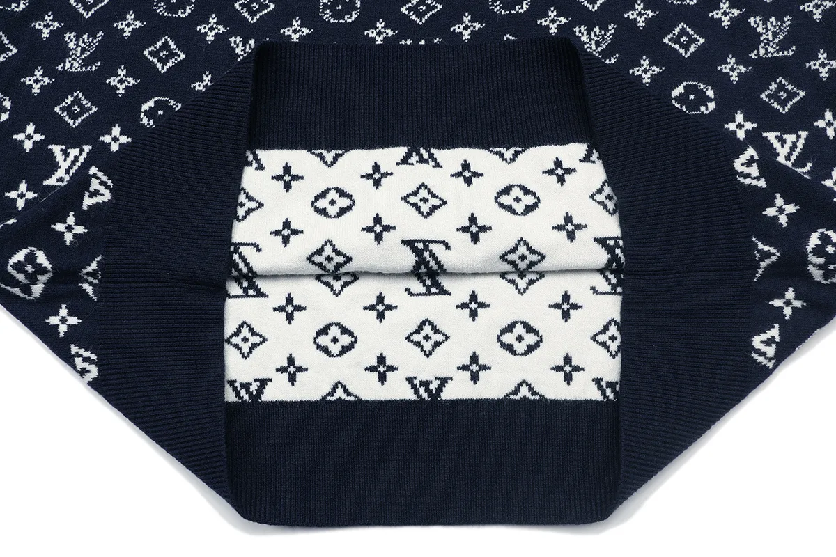 Monogram Jacquard Crew-Neck Sweater D18022903 — view 7