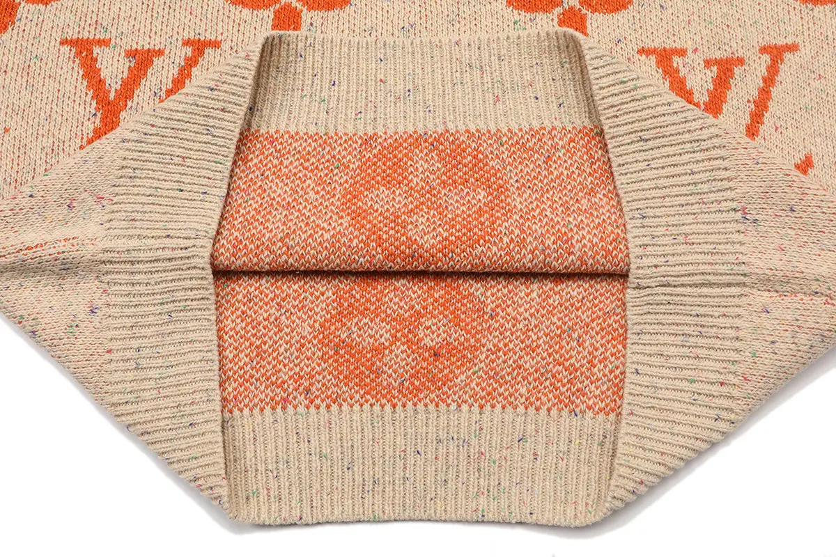 Monogram Jacquard Crew-Neck Sweater D20022900 — view 8
