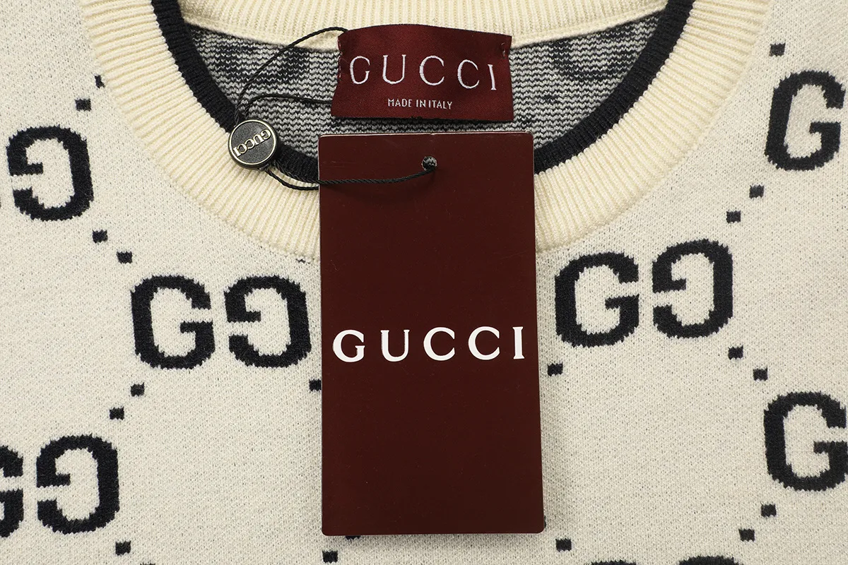 GG Monogram Jacquard Knit Sweater D18522947 — view 3