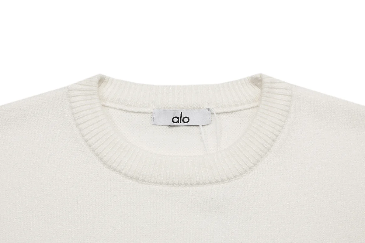 Logo Jacquard Short-Sleeve Knit Sweater D18522922 — view 3